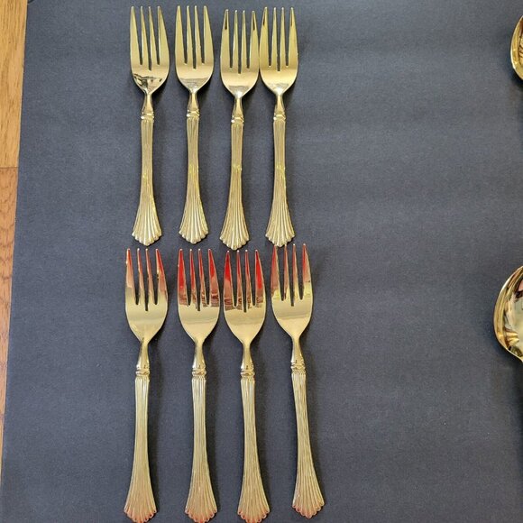 Towle Plume Cutlery Gold Plated Flatware Set~44Pieces~Service for 8 and more! - Picture 6 of 11
